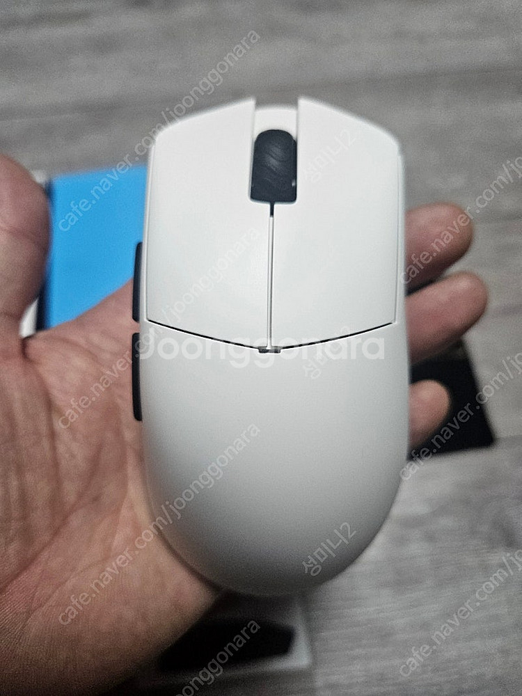 람주 파로 8k오로라 화이트 (정발)팝니다.--1