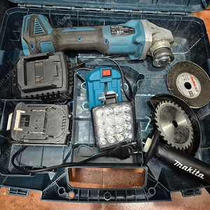 마끼다 호환 125mm 그라인더 천안직거래 택배거래 가능
