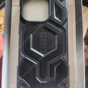 14pro uag 모나크케블라&강화유리 미사용