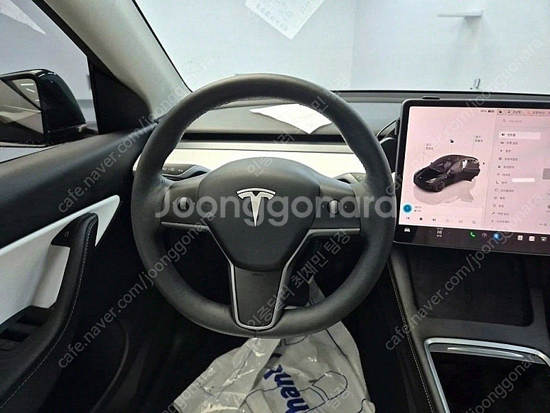 테슬라 모델 Y 중고 검정색 2022년식 70,571k...--9