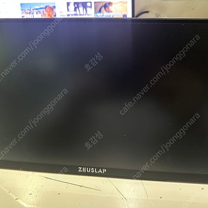 제우스랩 휴대용 포터블모니터 13.3인치 oled