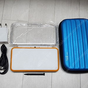 포켓무버,뱅크,서처,젤다등등) 순정 뉴 닌텐도 2DS XL 판매합니다
