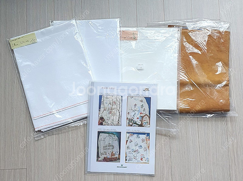 십자수 원단 여러개 (쯔바이 원단 샘플북포함)--0