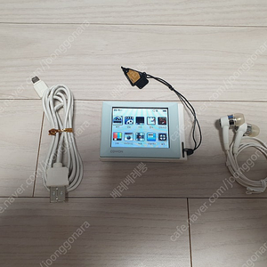 코원 D2+ 4GB + 삼성이어폰, MP3 DMB 전자사전 (택포)