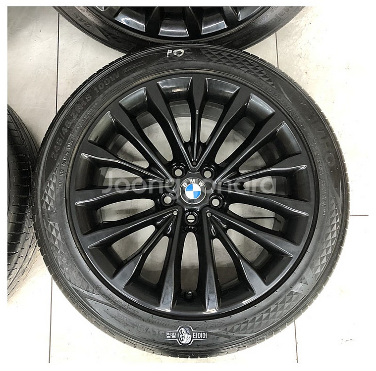 BMW 5시리즈 럭셔리 G바디 18인치 흠집없는 블랙 ...--3