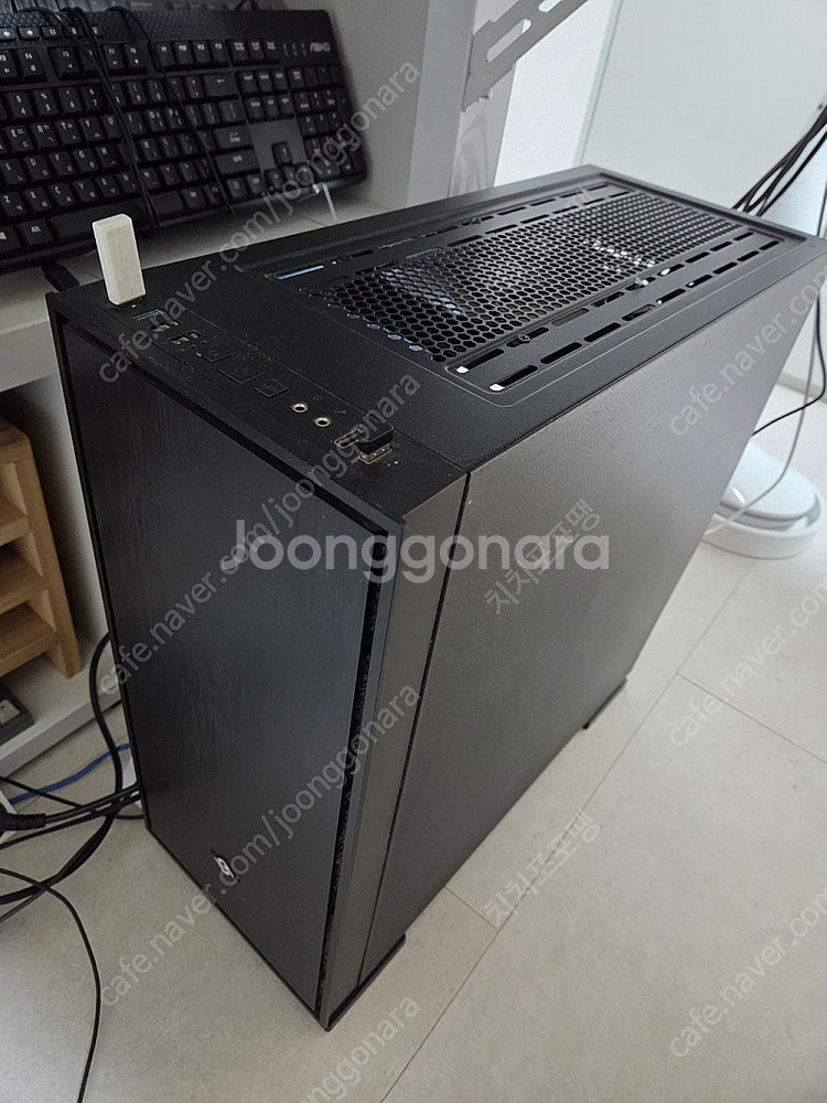 컴퓨터 본체 싸게 판매합니다 (i5-9600K, 166...--0