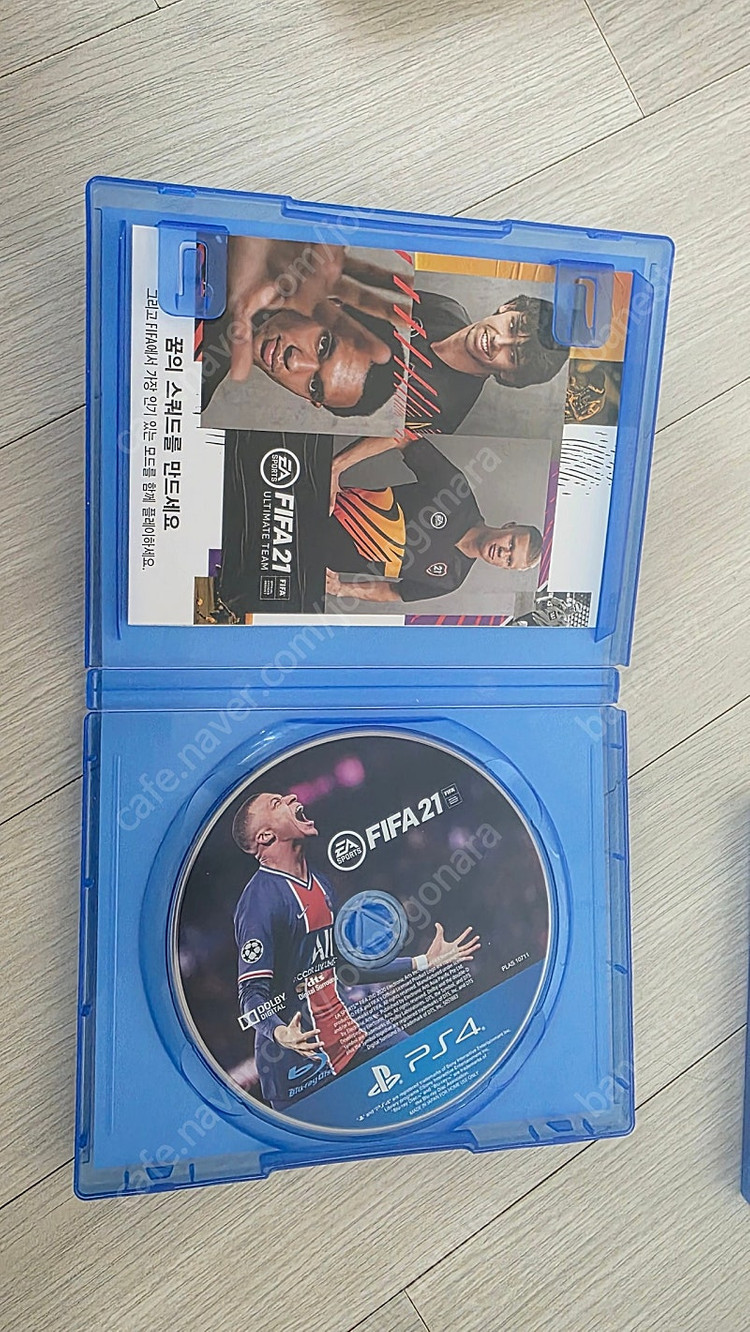 ps4 타이틀 피파21 FIFA21 신품급 판매합니다.--1