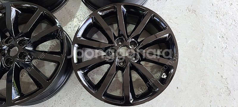 올뉴쏘렌토 블랙유광 19인치 순정휠 대품판매20만원--1