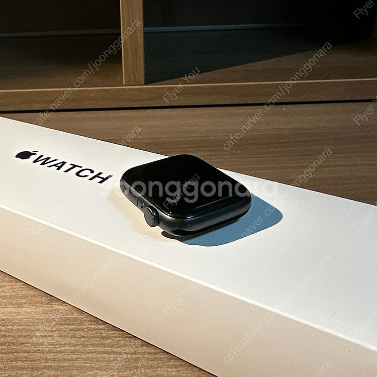 애플워치 SE 44mm 미드나이트 GPS 알루미늄--4