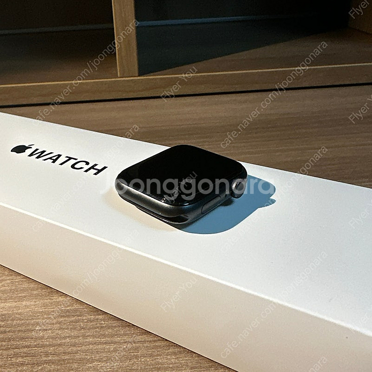 애플워치 SE 44mm 미드나이트 GPS 알루미늄--5