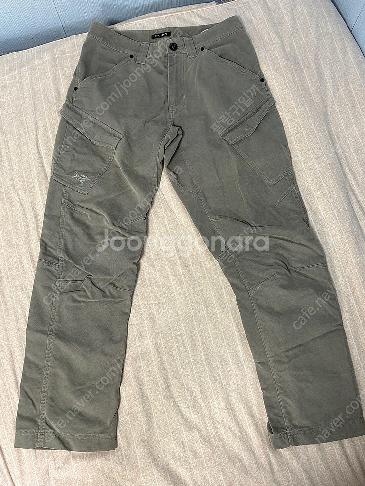 아크테릭스 스트라티아 카고 팬츠 28사이즈--0