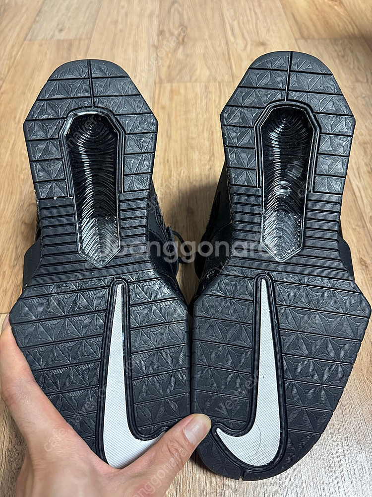 나이키 로말레오4 270--5