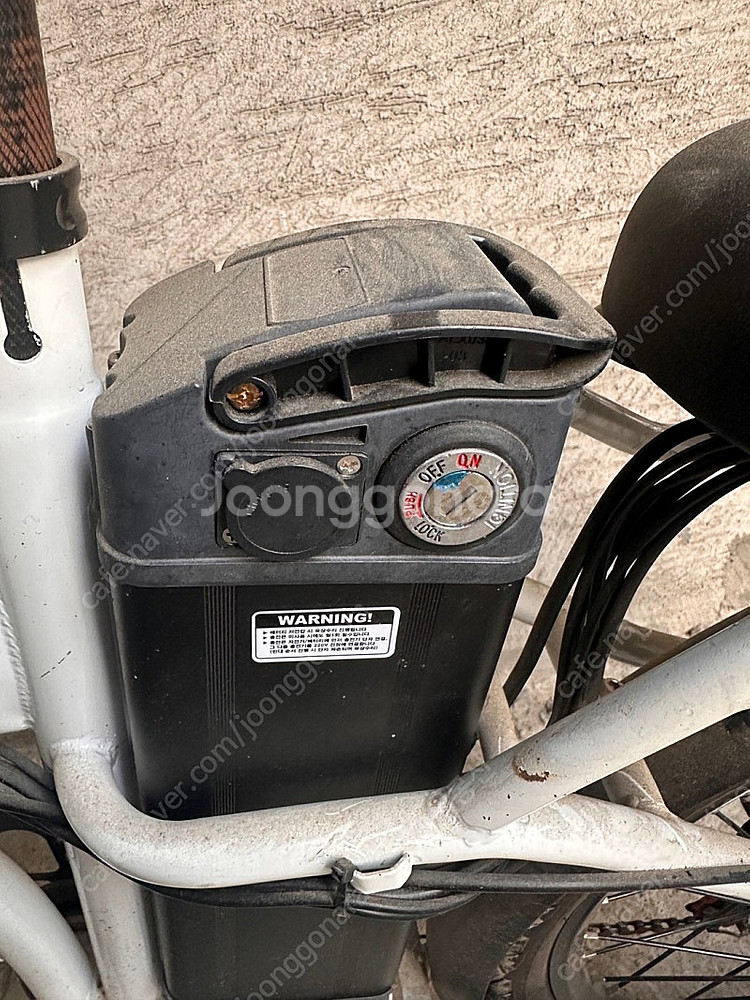 모토벨로 G8 중고 팝니다 (네고 가능)--3