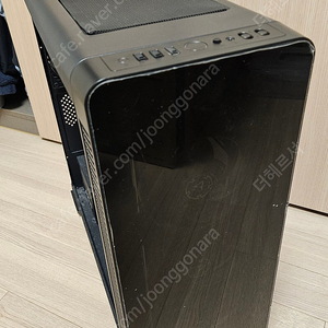 충주) 8700k , z370 , DDR4 16GB 본체 팝니다
