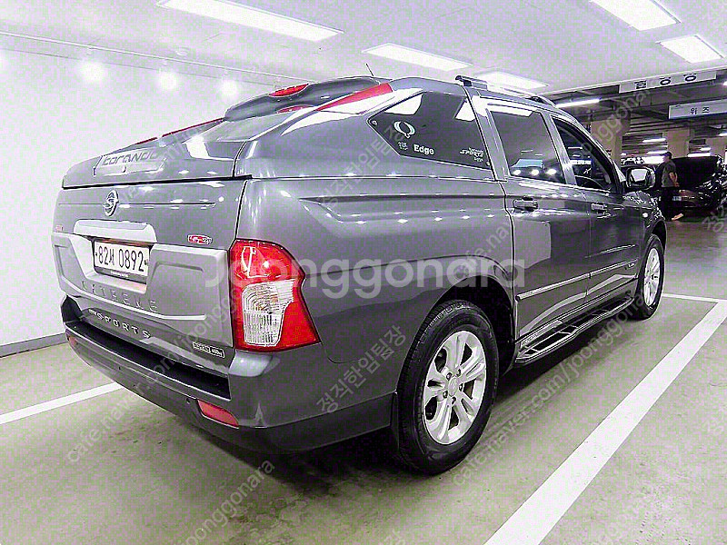 KG모빌리티(쌍용) 더뉴코란도스포츠 CX7(4WD) 중...--3