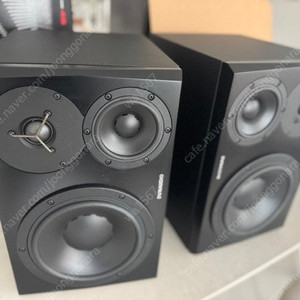Dynaudio LYD48 스피커 1조 black