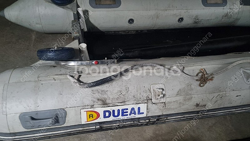DUEAL 390 고무보트 낚시보트 30만원에 판매합니...--7