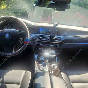 bmw528i