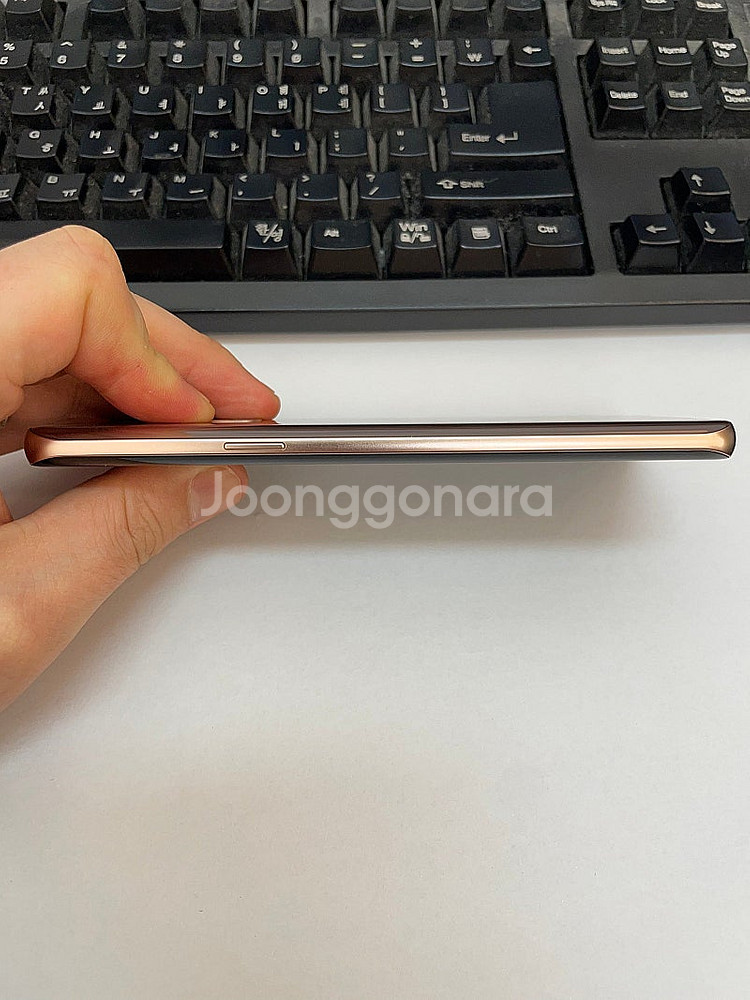 갤럭시S9 골드 64GB 상태좋은 중고11만팝니다.--4