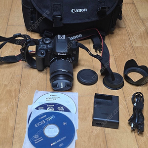 캐논 EOS750D / 니콘 D90 바디와 18~55mm 렌즈 입니다.