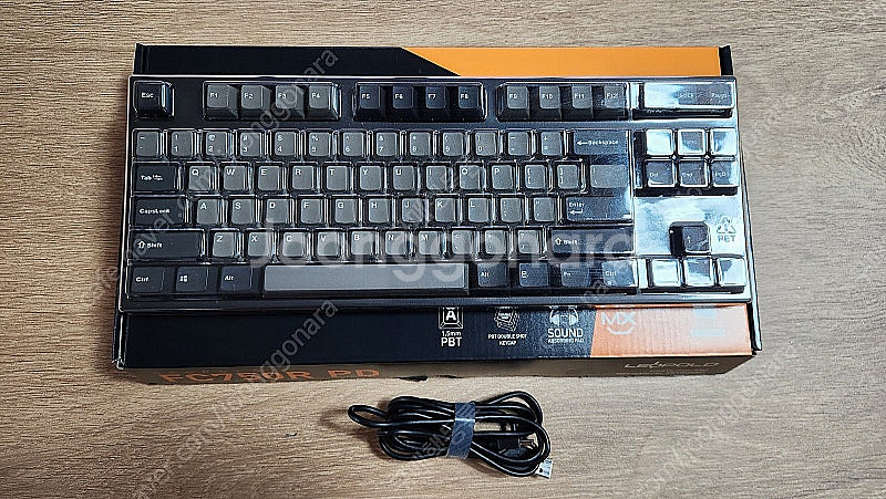 레오폴드 FC750R PD 은축, FC210TP 블랙 ...--0