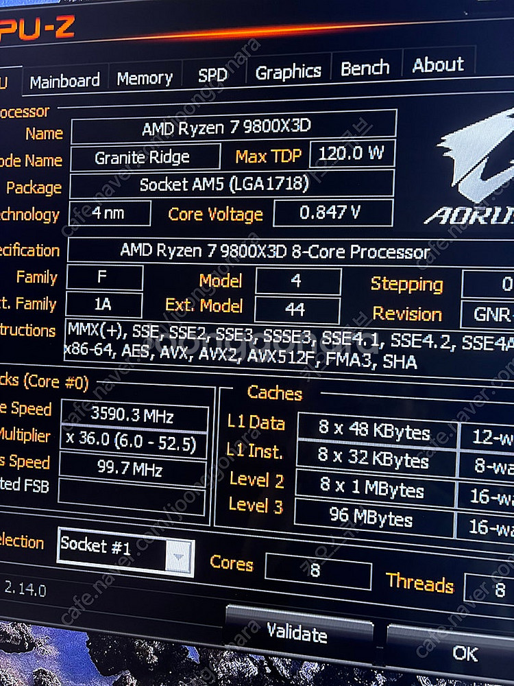 9800x3d 5080 화이트 pc 팝니다--6