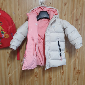 뉴발란스, 노스페이스, 폴로 키즈 패딩 팔아요