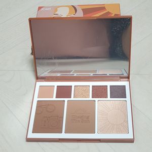 색조화장품 다목적 아이섀도우와 브론징 팔레트(미사용, 새것)