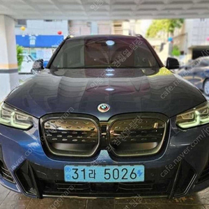 BMW iX3 중고 iX3 검정색 2022년식 16,745km M 스포츠 기본형 중고자동차