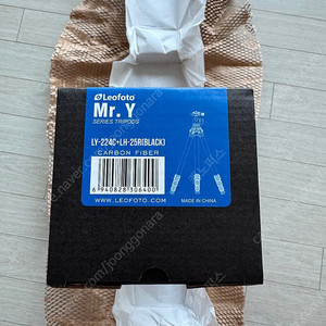 (미개봉) 레오포토 미스터Y 삼각대 LY-224C+LH-25R 블랙 팝니다