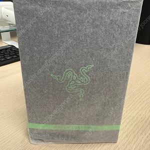 RAZER 레이저 산리오 헬로우키티 에디션 오로치v2 마우스 미개봉품