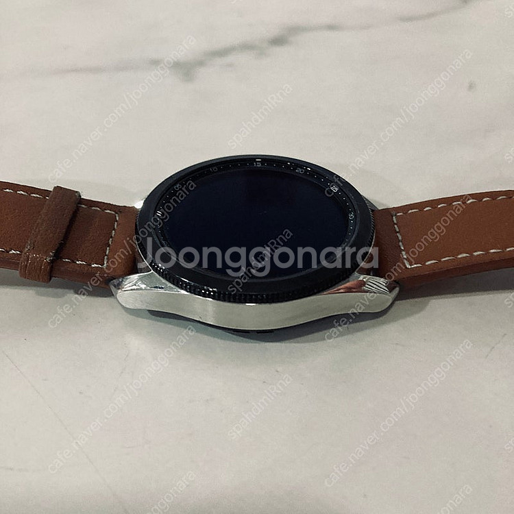갤럭시 워치3 실버 45MM S급 매우깨끗 케이블 포함...--2