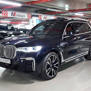 BMW X7 중고 BMW X7 중고차 검정색 2022년식 32,165km xDrive 40d M 스포츠 중고자동차
