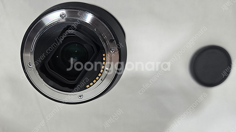 소니 24-105mm F4 판매합니다.--2