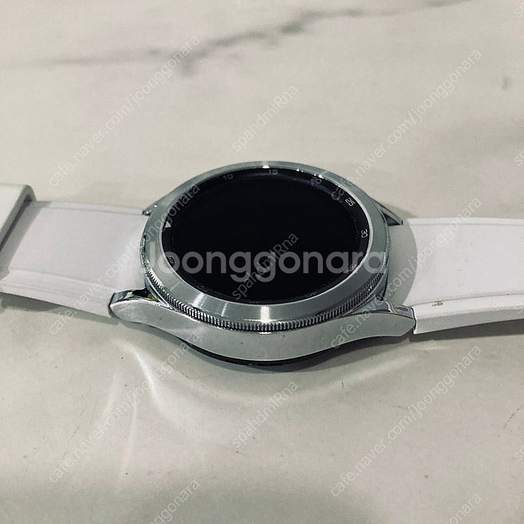 갤럭시 워치4 클래식 실버 44MM S급 케이블 포함 ...--2