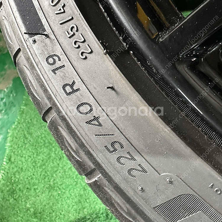 제네시스 G70 19인치 유광 블랙 도색 복원 휠타이어...--9