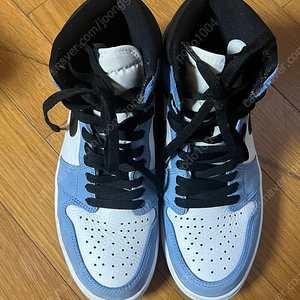 Jordan 1 Retro High OG University Blue 조던 1 유니버시티 블루
