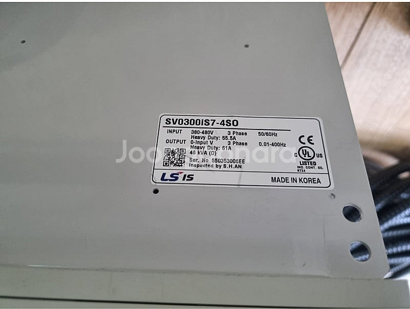 LS인버터 SV0300iS7-4SO--1
