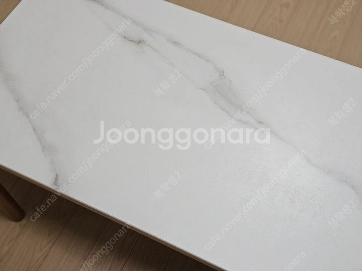 파세인리빙 포세린 세라믹 거실 테이블 판매합니다.--1