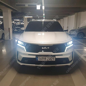 쏘렌토 중고 가격 쏘렌토 하이브리드 중고 쏘렌토 중고차 흰색 2022년식 22,814km HEV 1.6 2WD 프레스티지 수원중고차