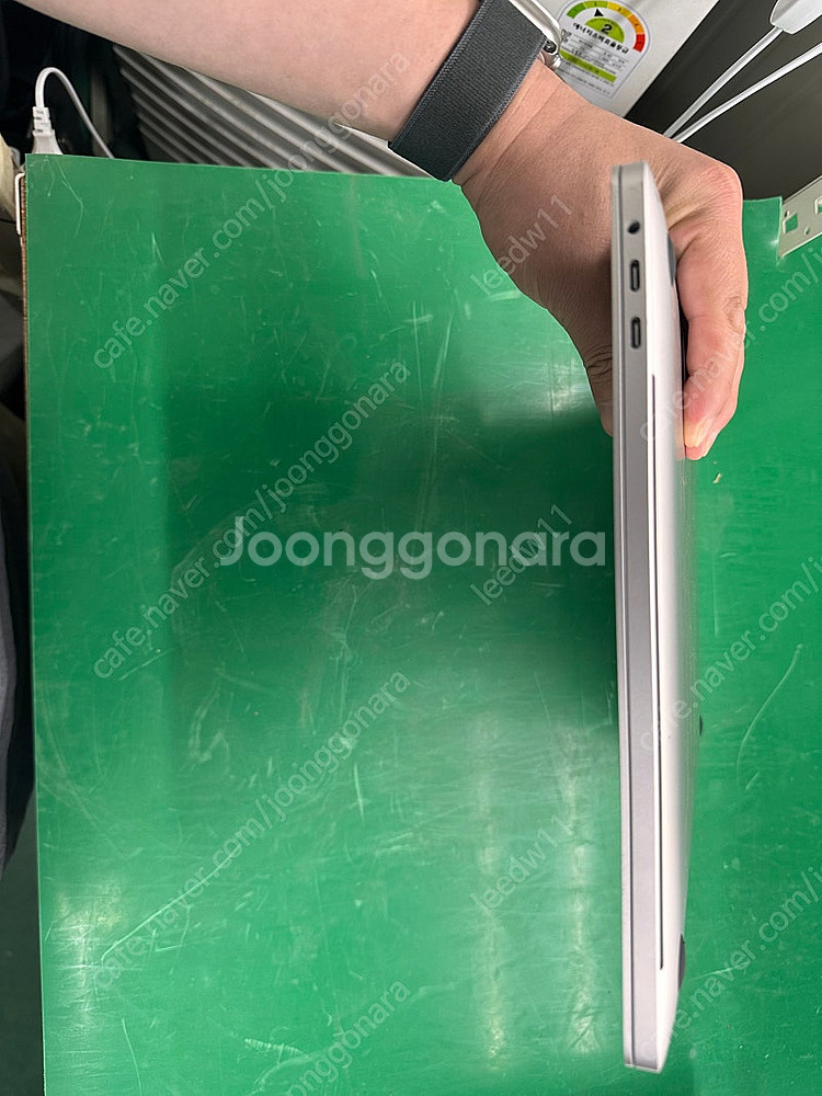 맥북프로 2019년 16인치 실버 판매합니다 램32기가--3