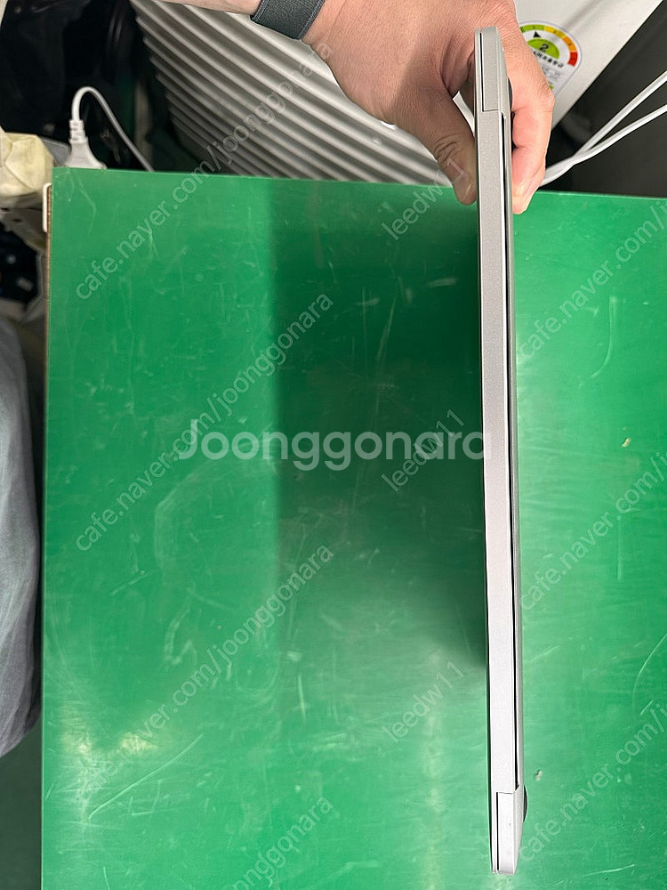 맥북프로 2019년 16인치 실버 판매합니다 램32기가--4