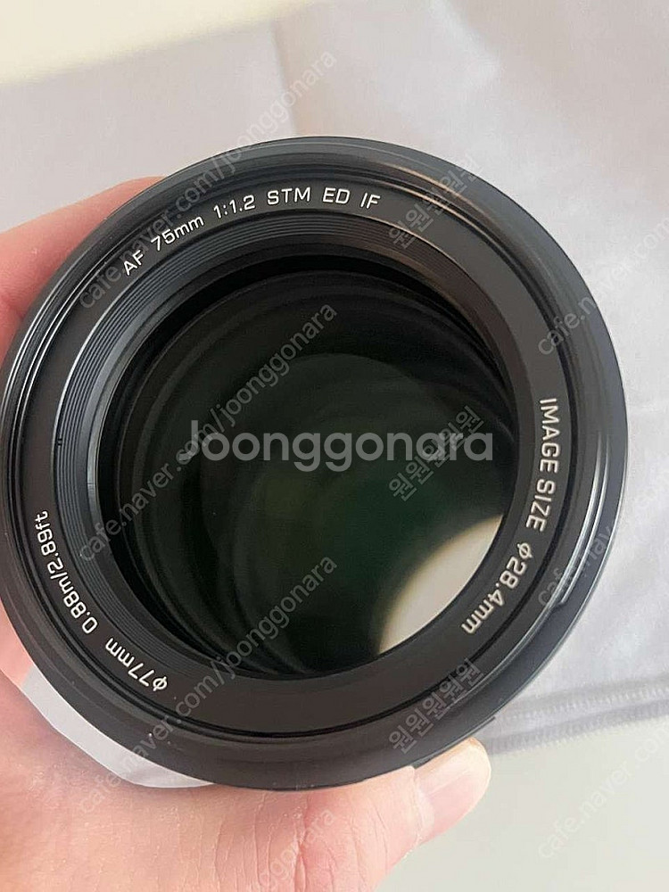 빌트록스 75mm 1.2 후지X마운트 팝니다--3