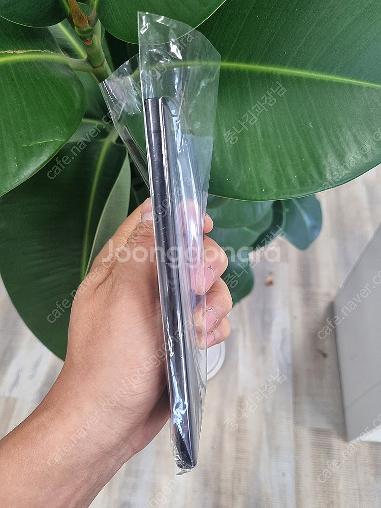 추천 S급 갤럭시S23울트라 최상품 정품특가판매 직거래...--2