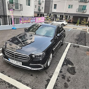 벤츠 E클래스 중고차 벤츠 중고차 수입중고차 검정색 2022년식 24,324km E250 익스클루시브 개인사업자 차량구매
