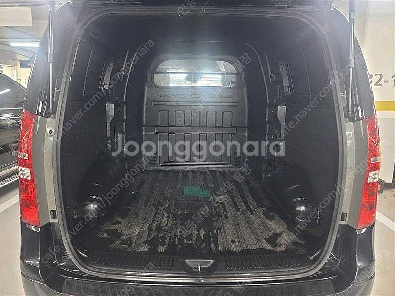 스타렉스 5밴 중고차 그랜드 스타렉스 중고 차 검정색 2016년식 56,004km 5인승 모던 중고자동차--5