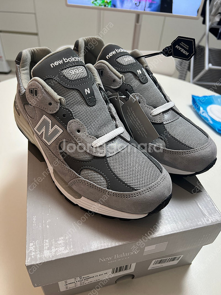 뉴발란스 992 그레이 275사이즈--0
