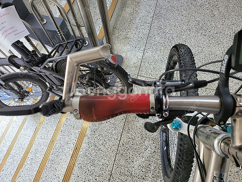 엘파마 티타늄 MTB 자전거--9