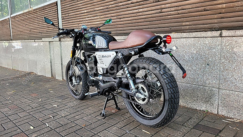 한웨이 블랙카페125 판매 합니다.--3