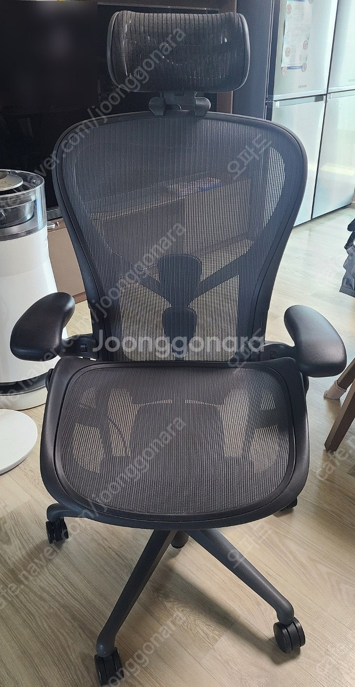 허먼밀러 에어론 체어 풀 C 사이즈 그라파이트 + 헤드...--0